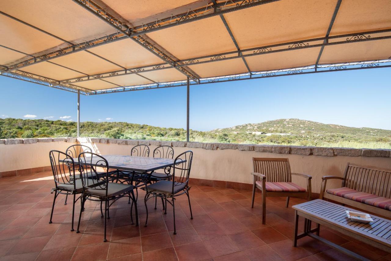 Affittacamere S'Alzola Porto Rotondo Exterior foto