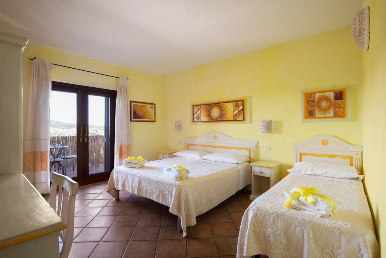 Affittacamere S'Alzola Porto Rotondo Exterior foto