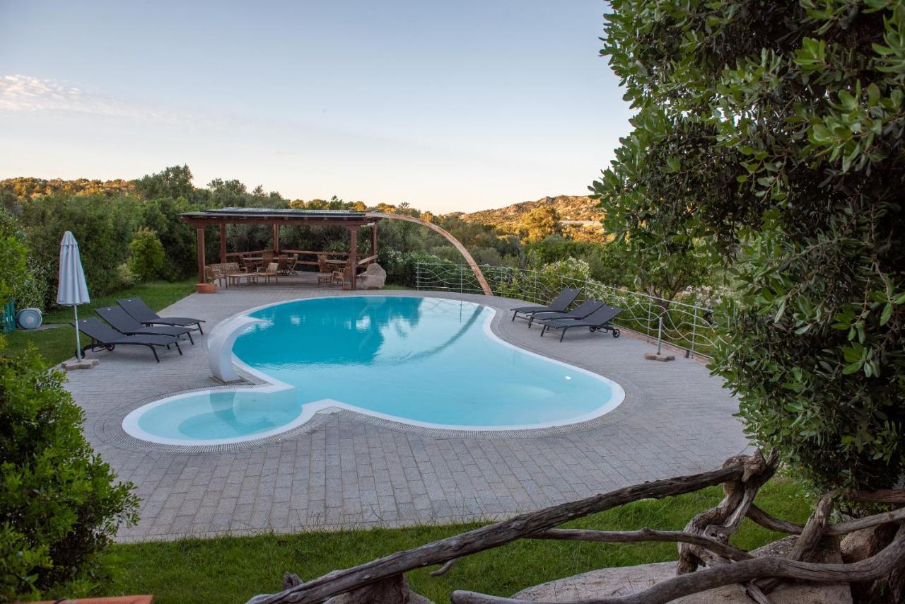 Affittacamere S'Alzola Porto Rotondo Exterior foto