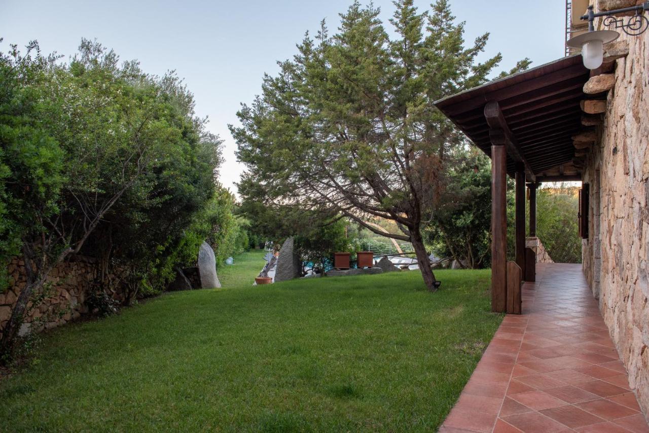 Affittacamere S'Alzola Porto Rotondo Exterior foto