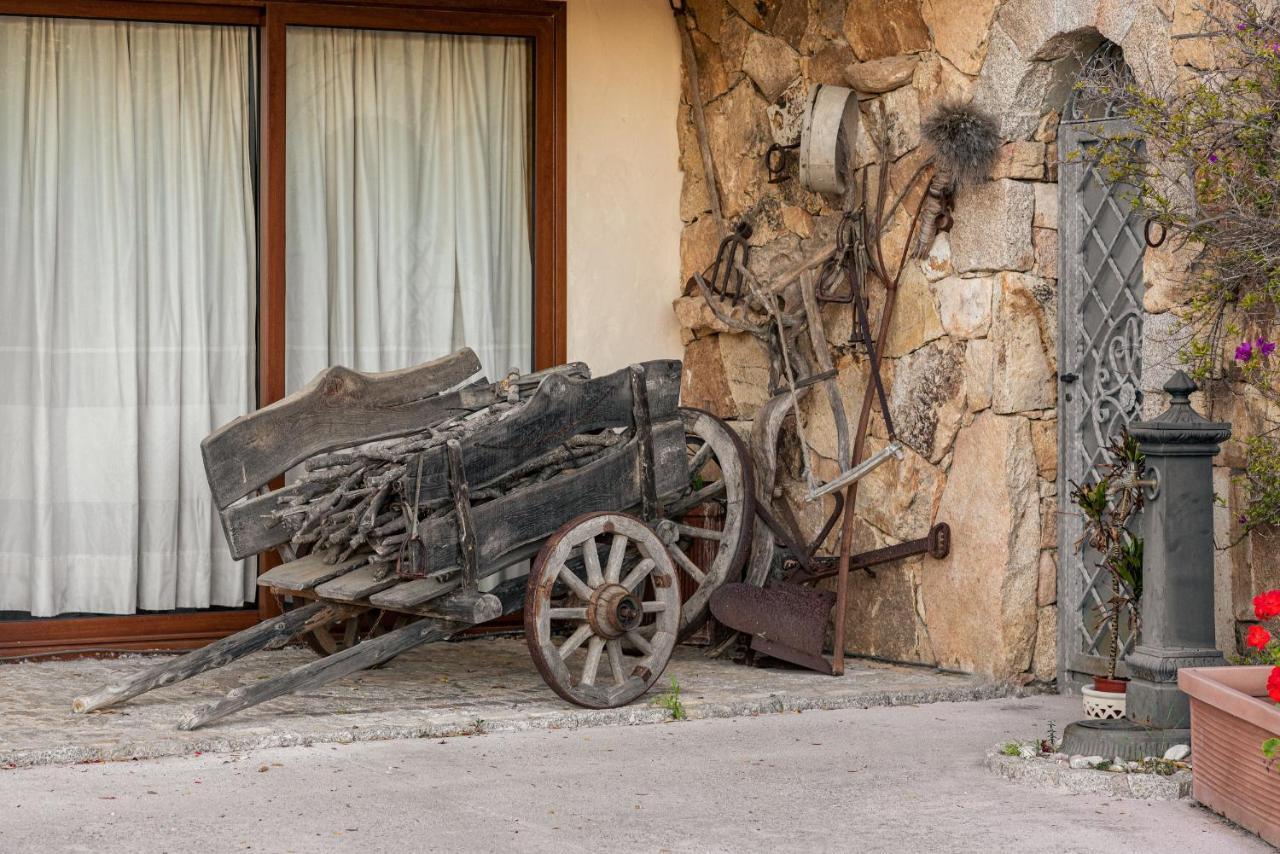 Affittacamere S'Alzola Porto Rotondo Exterior foto