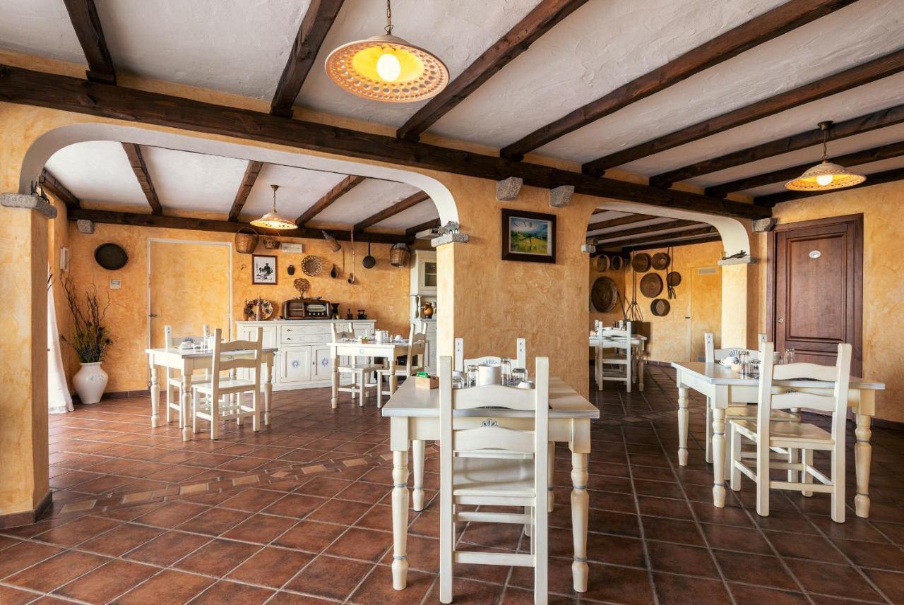 Affittacamere S'Alzola Porto Rotondo Exterior foto